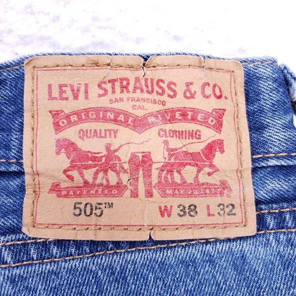 Levis 505 Jeans Denim Cotton Men SZ 38x32 Blue Straight Stretch VTG Mid Rise 90s - Picture 8 of 12